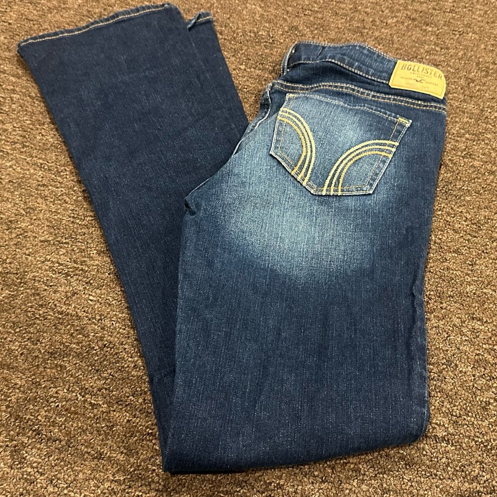EUC Women's Hollister 7R W28 L 33 Blue Denim Jeans pants bottoms casual